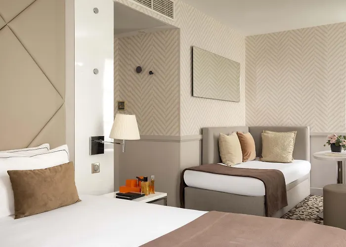 Longchamp Elysees Hotel Paris