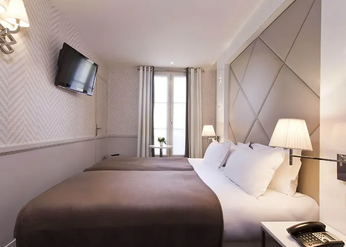 Hotel Longchamp Elysees Paris