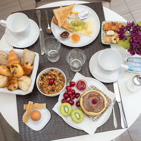 Longchamp Elysées Hotel Parigi