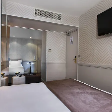 Hotel Longchamp Elysees 3*