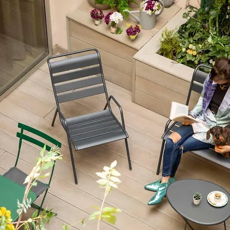 Longchamp Elysees Szálloda 3*