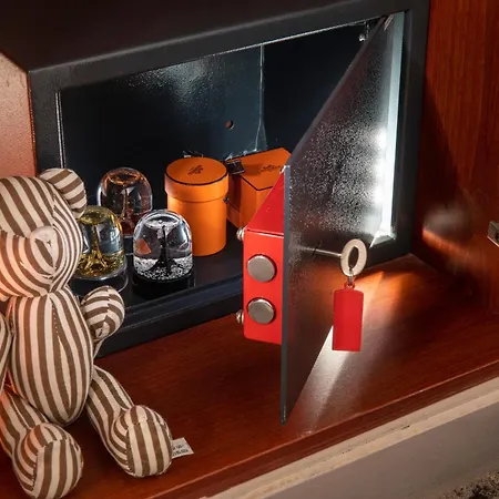 Longchamp Elysees 3* Paris