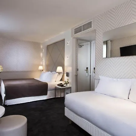 Longchamp Elysees 3*