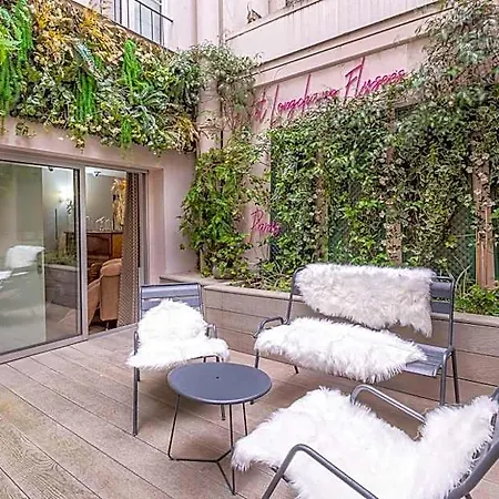 Longchamp Elysees 3*