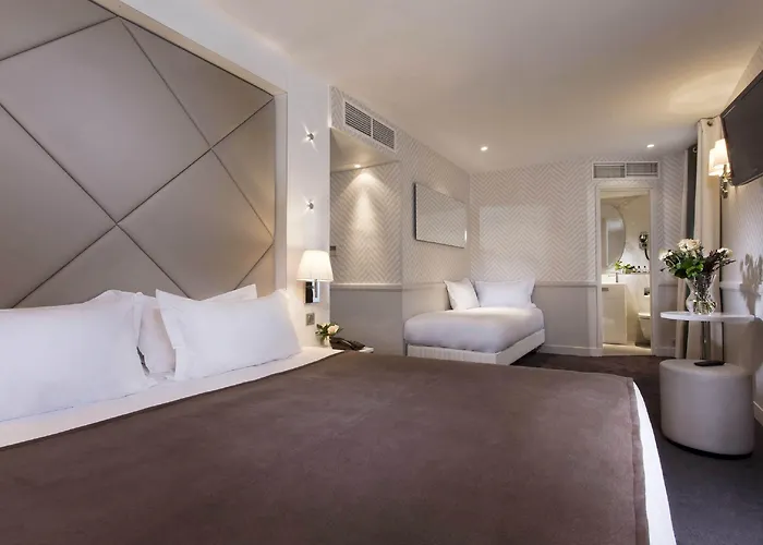 Longchamp Elysees 3*