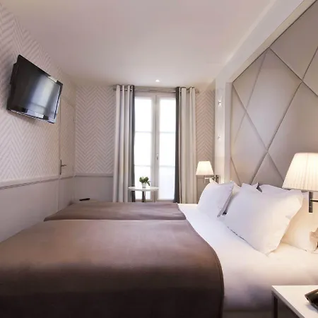 Hotel Longchamp Elysees Paříž